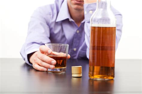 Влияет ли алкоголь на мужскую потенцию